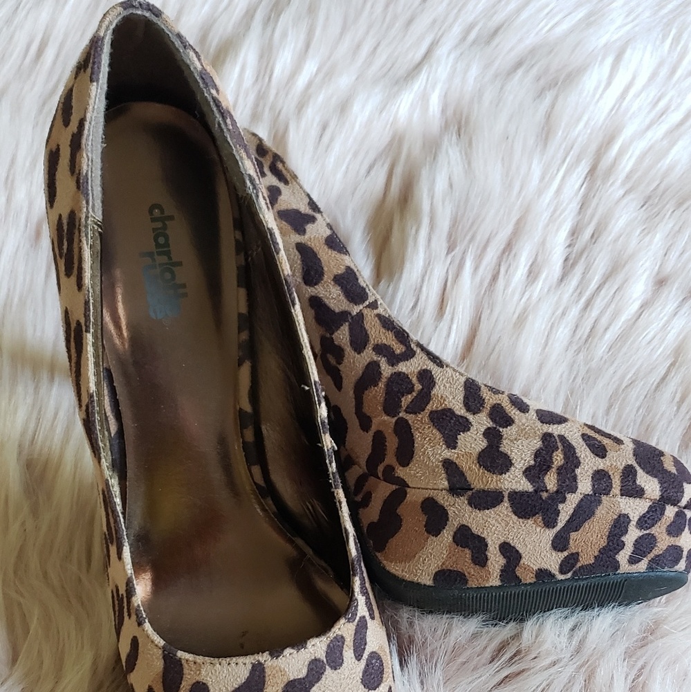 Platform leopard heels - Picture 4 of 4